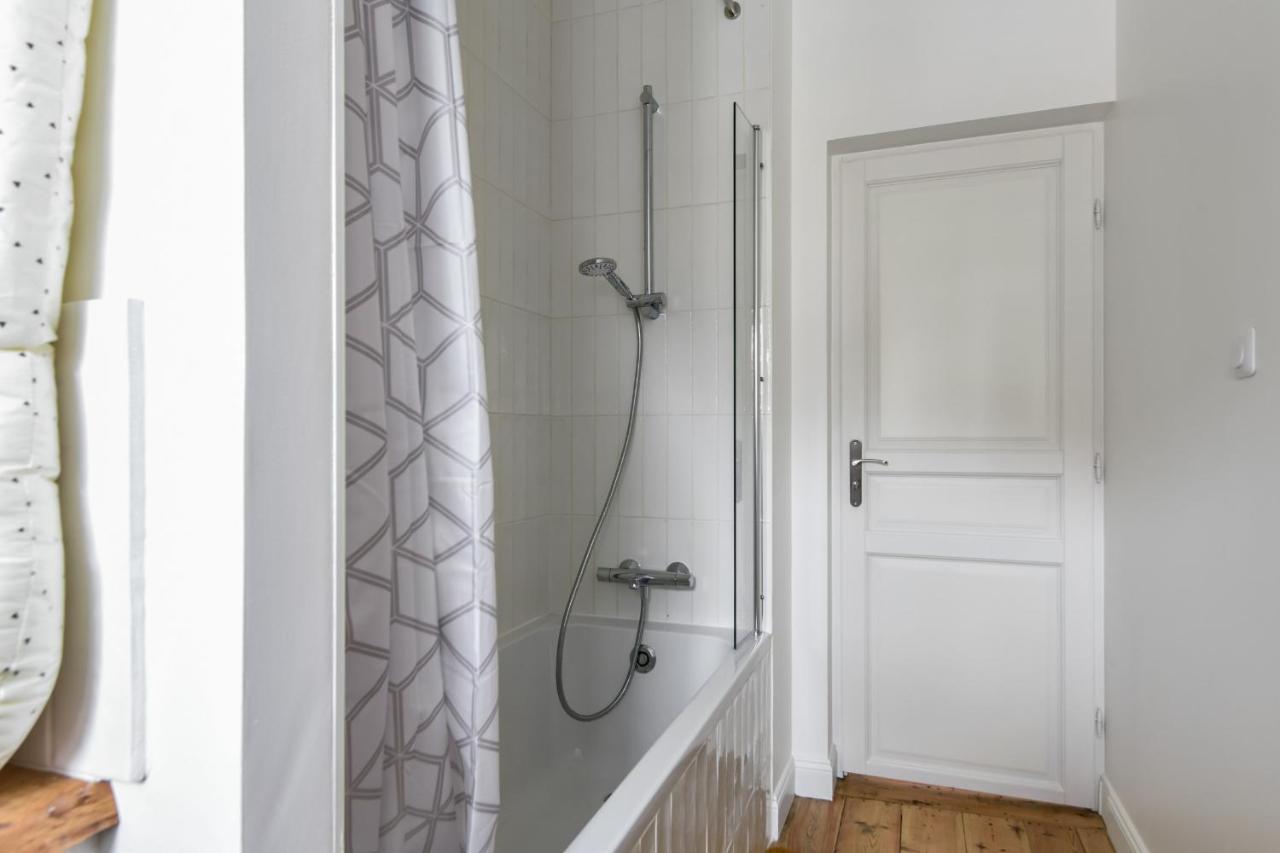 Duplex Amperio - Welkeys Apartment Lambersart Bagian luar foto